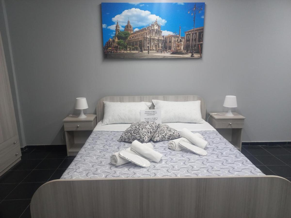 House Il Quadrifoglio Airport Fontanarossa Bed and Breakfast Catania Exteriör bild