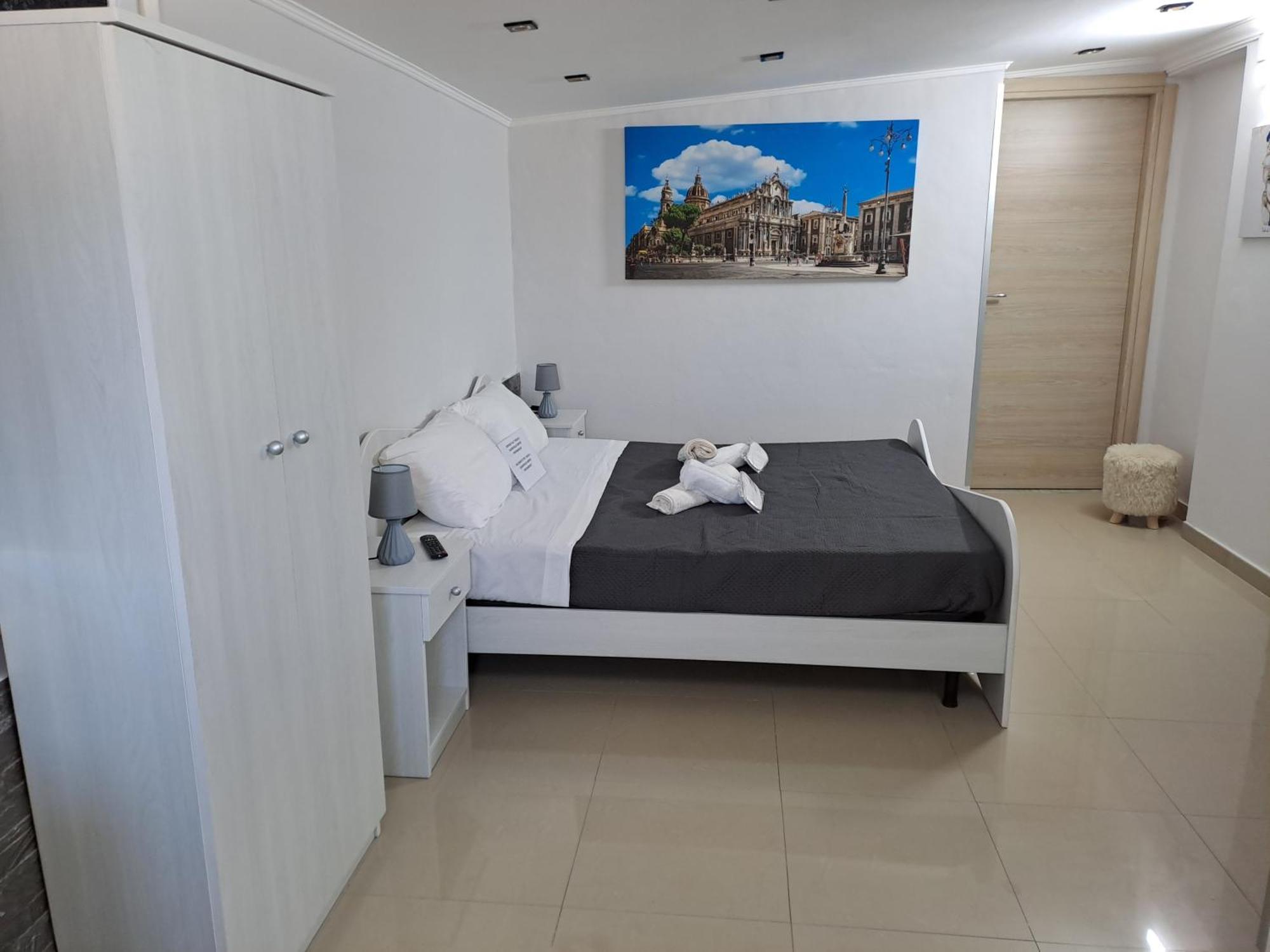 House Il Quadrifoglio Airport Fontanarossa Bed and Breakfast Catania Exteriör bild